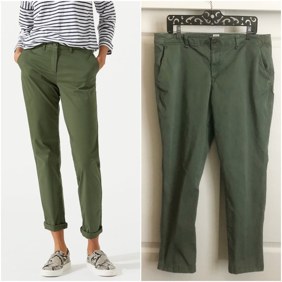 GAP Pants - Gap Girlfriend Khaki Pants in Olive Green